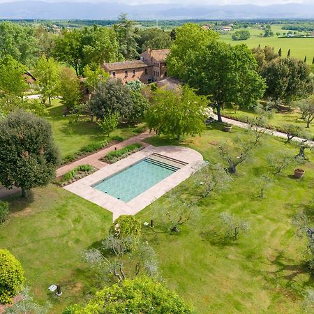 Equo Suites Petrignano Del Lago 外观 照片