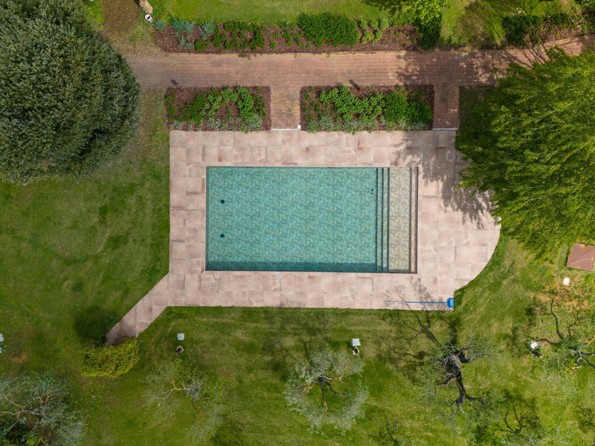 Equo Suites Petrignano Del Lago 外观 照片