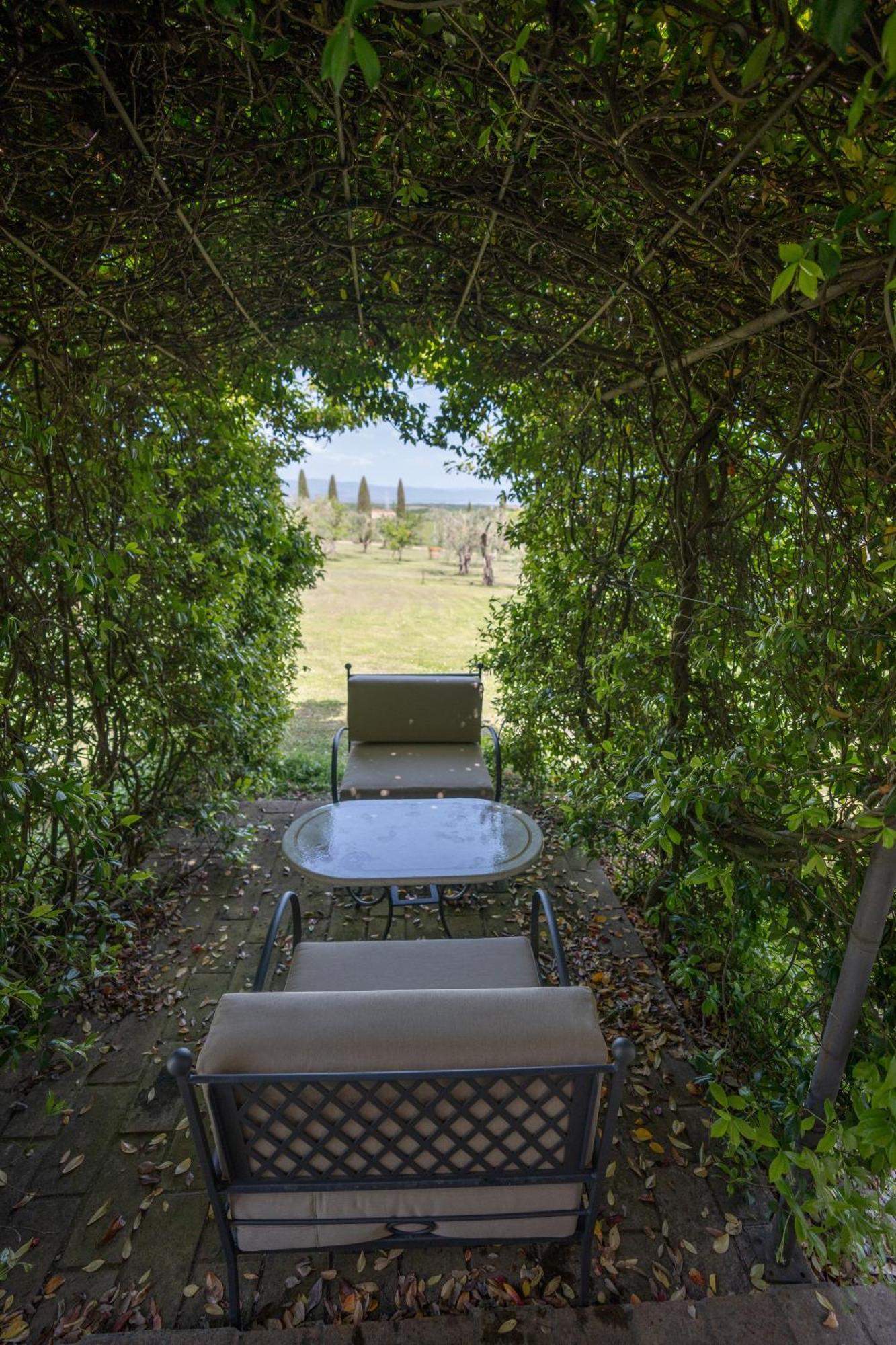 Equo Suites Petrignano Del Lago 外观 照片