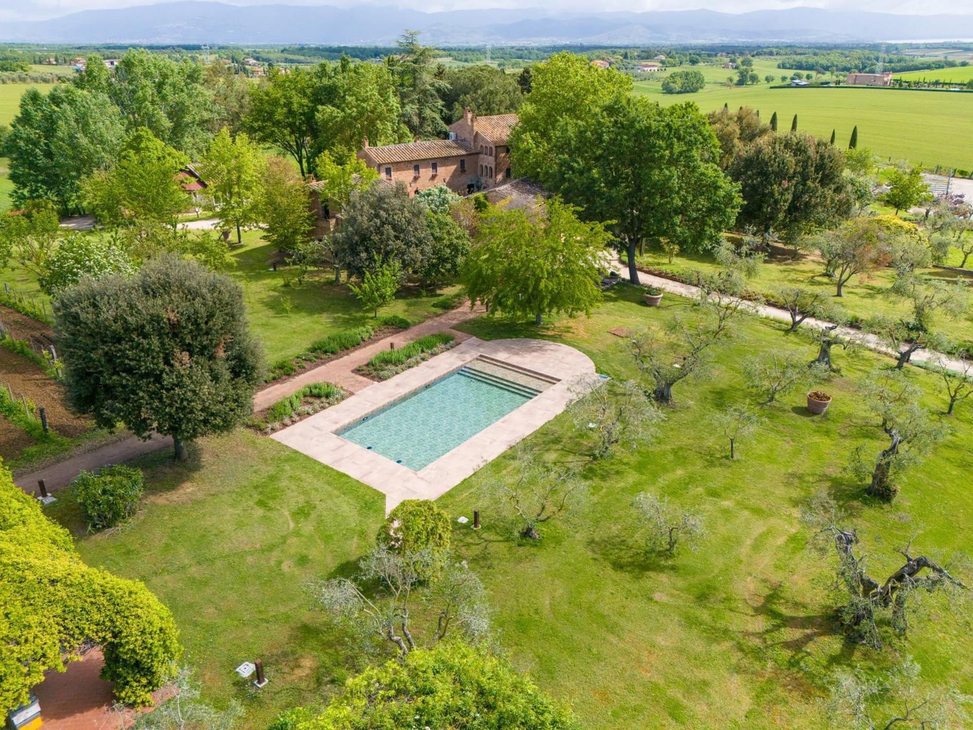 Equo Suites Petrignano Del Lago 外观 照片