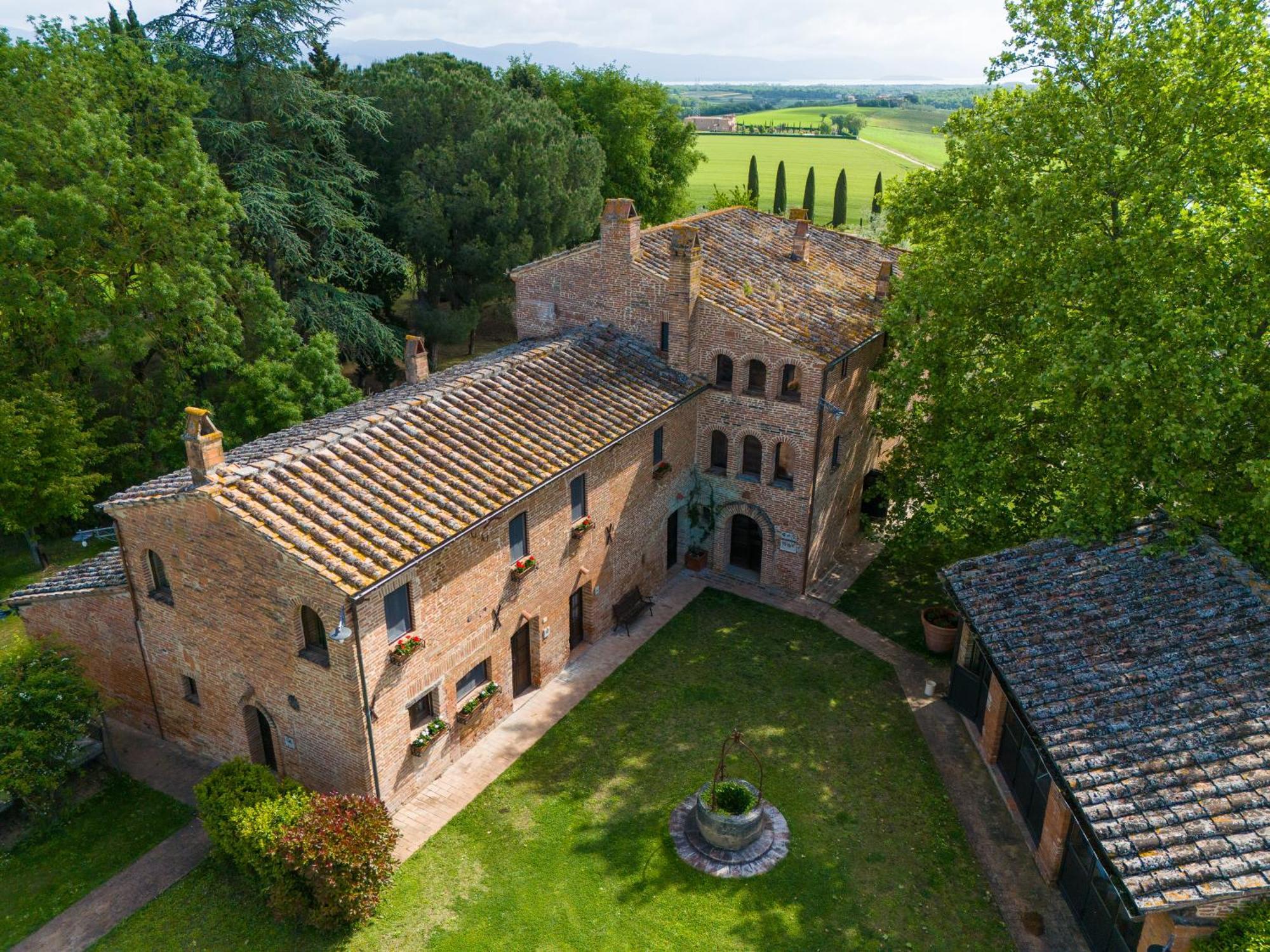 Equo Suites Petrignano Del Lago 外观 照片